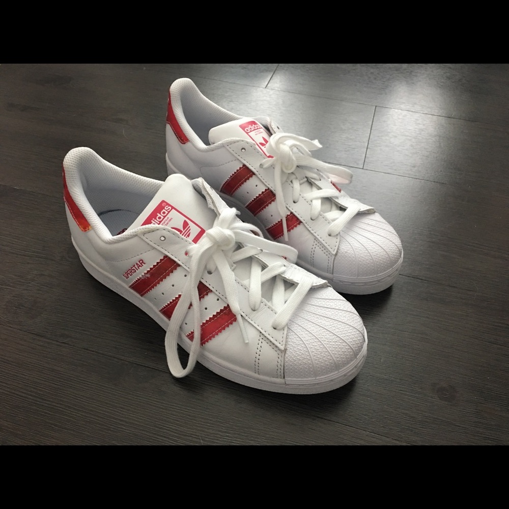 Adidas Superstars EUC